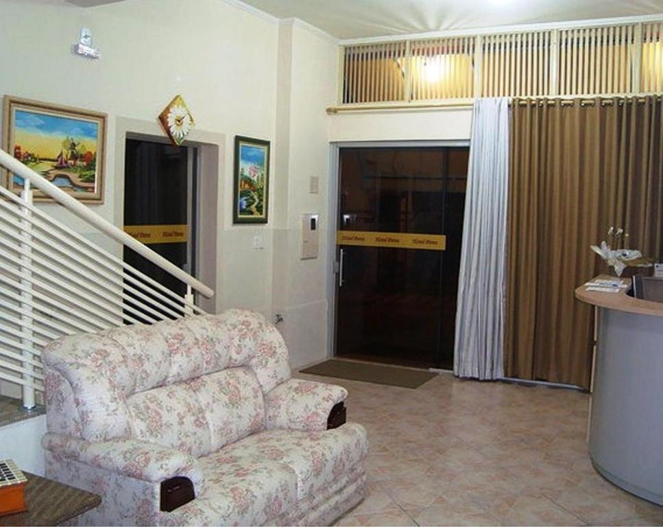 Hotel Perez Pouso Alegre Zewnętrze zdjęcie