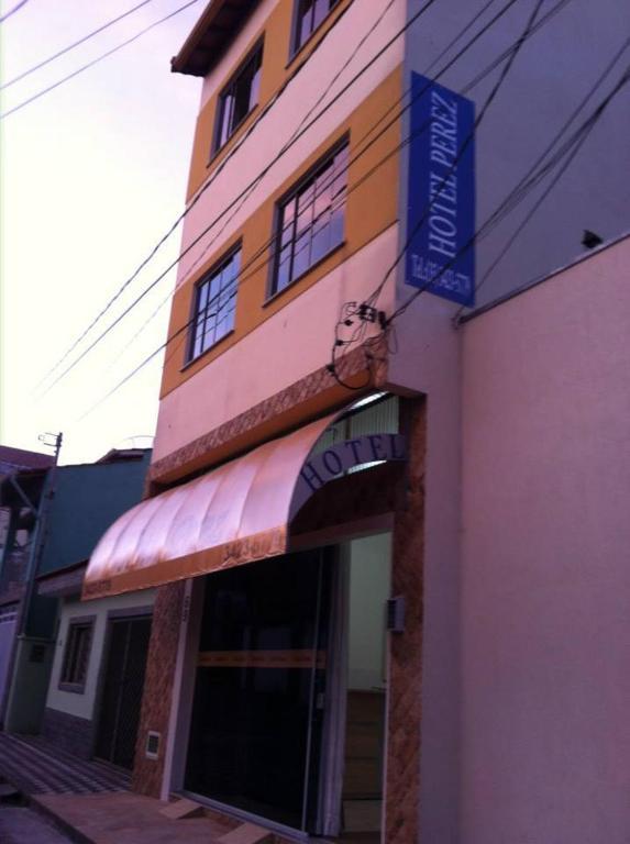 Hotel Perez Pouso Alegre Zewnętrze zdjęcie