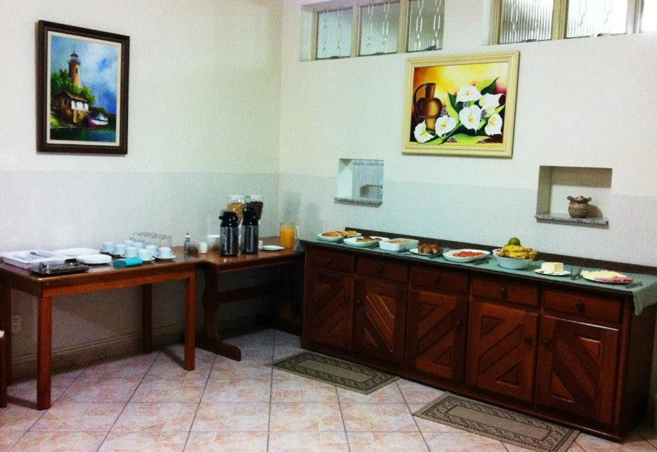 Hotel Perez Pouso Alegre Zewnętrze zdjęcie